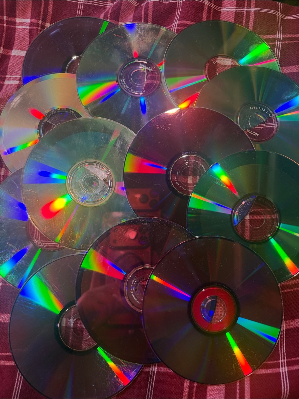 Lot of Blank/Scratched/Used CDs and DVDs Iridescent 12 ct crafts, projects, diy